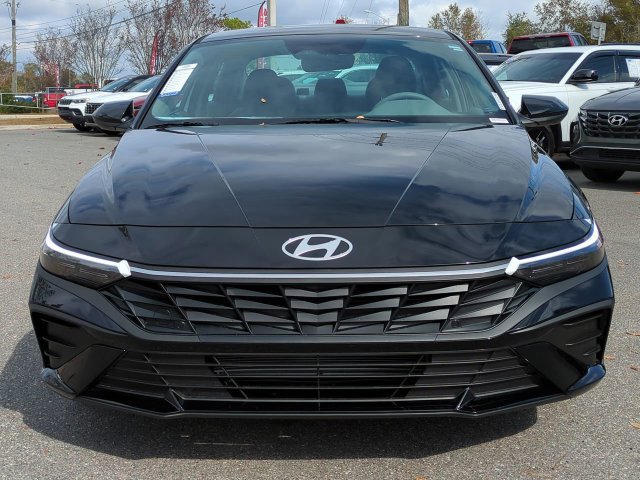 New 2026 Hyundai Elantra Sport FWD image 9