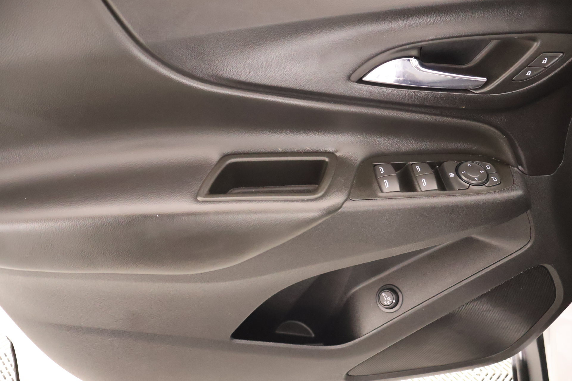 Used 2022 Chevrolet Equinox LT FWD image 15