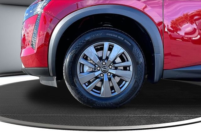 New 2026 Nissan Pathfinder SV image 12