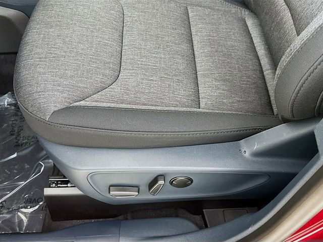 New 2026 Ford Maverick XLT image 18