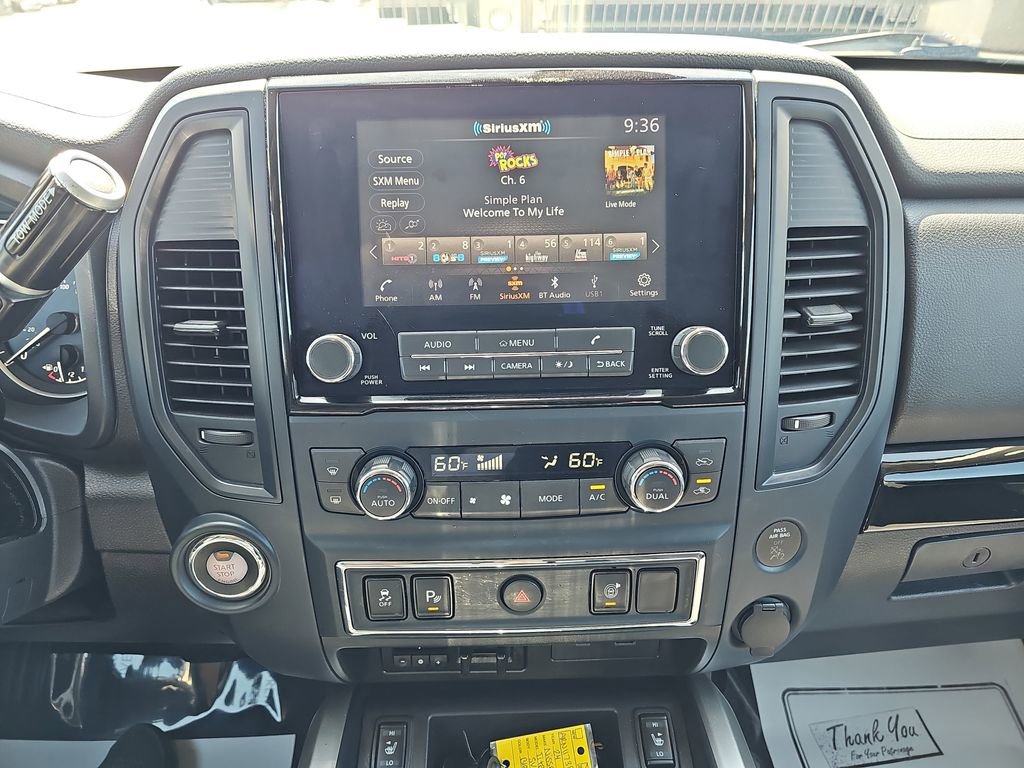 Used 2024 Nissan Titan SV w/ SV Convenience Package image 23