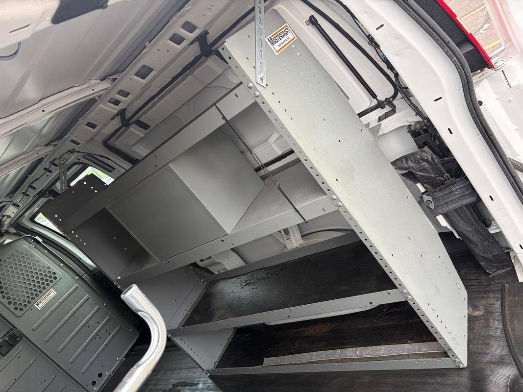 Used 2012 Chevrolet Express 1500 AWD image 20