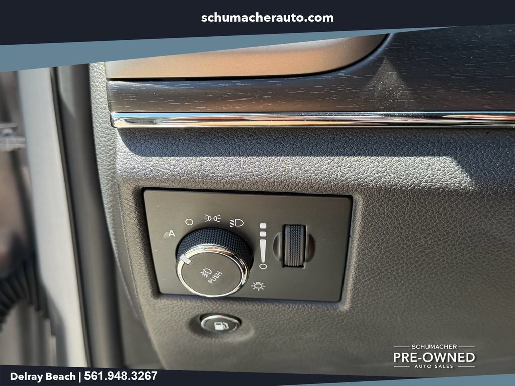 Used 2018 Jeep Grand Cherokee Limited AWD/4WD image 29