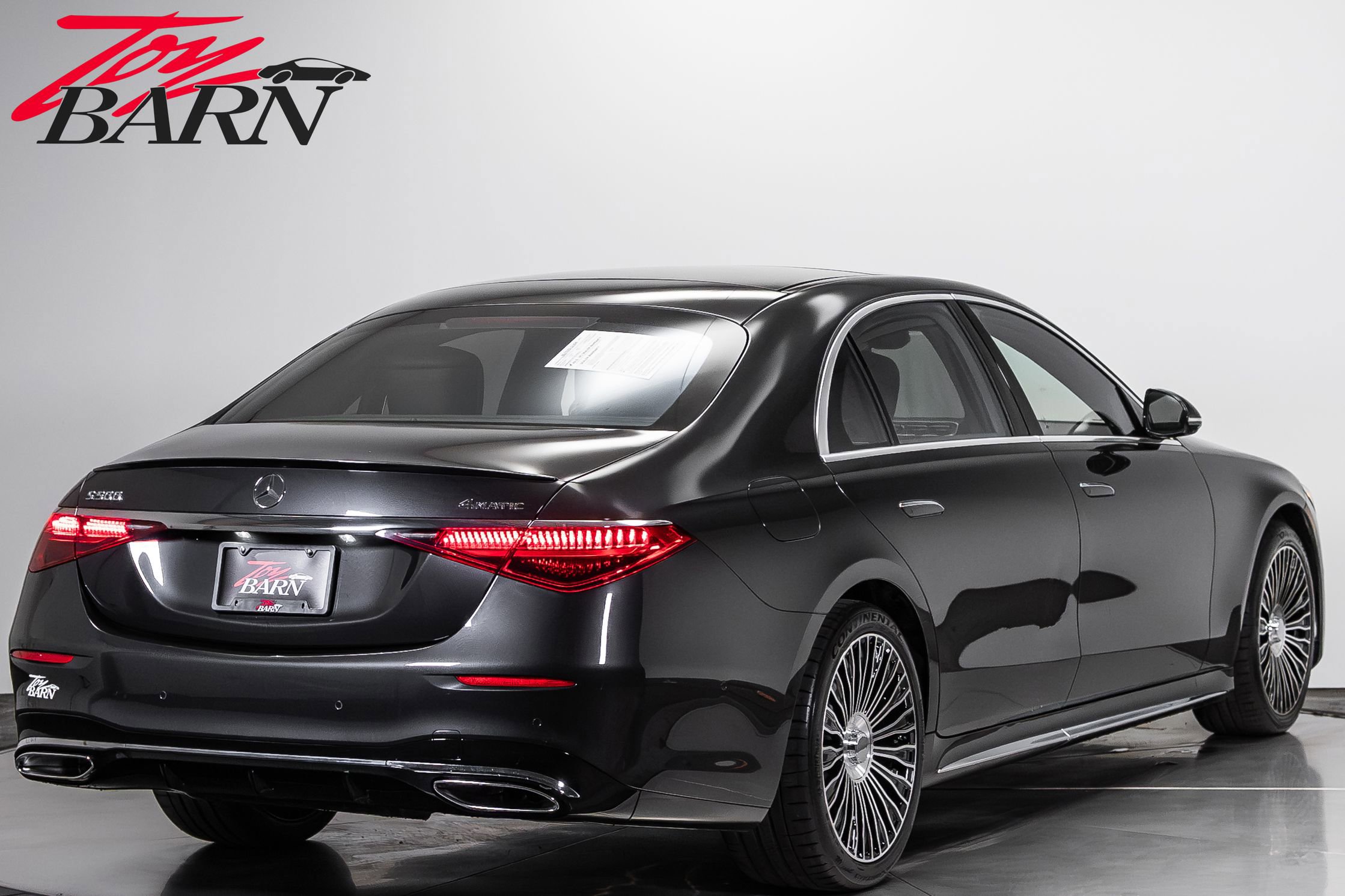 Used 2023 Mercedes-Benz S 500 4MATIC w/ AMG Line image 5
