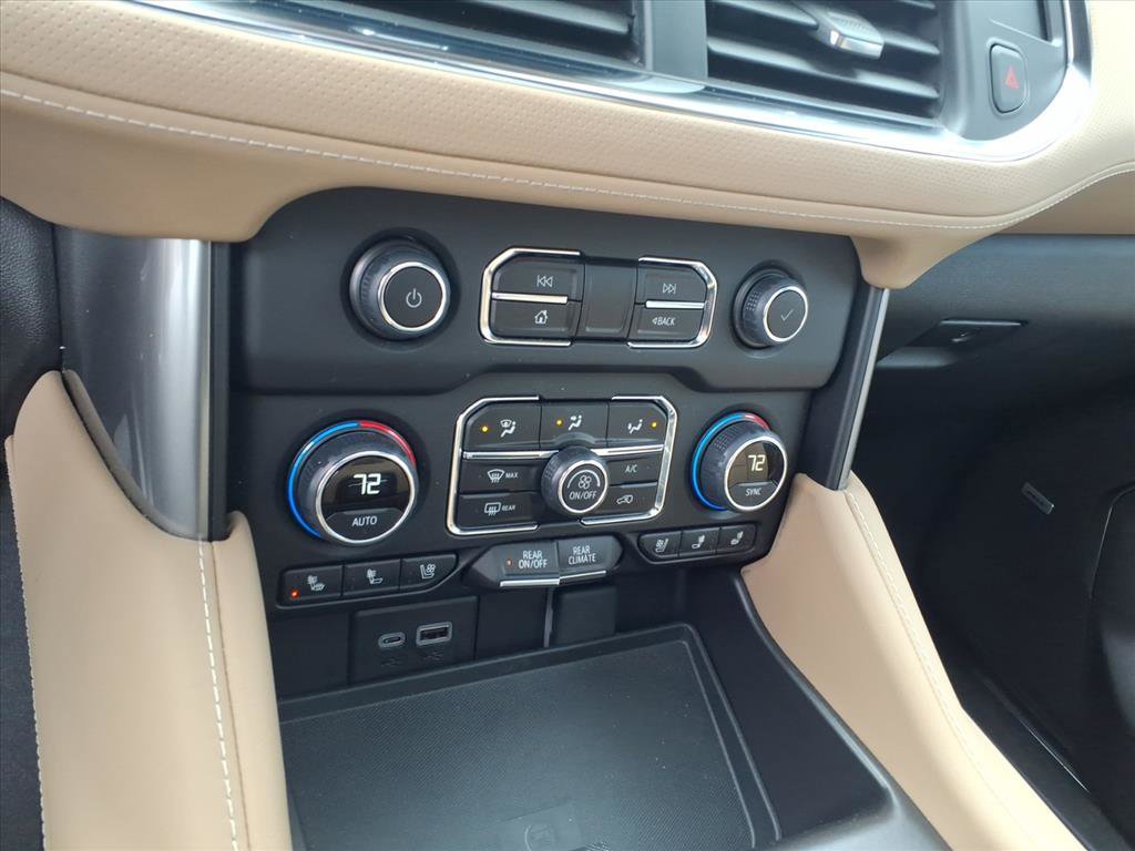 Certified 2024 Chevrolet Tahoe Premier AWD/4WD image 16