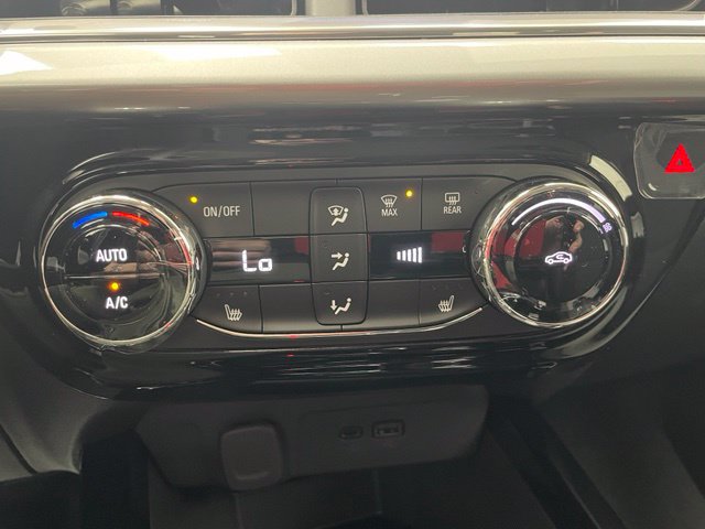 New 2026 Chevrolet Trax LT w/ Driver Confidence Package FWD image 9