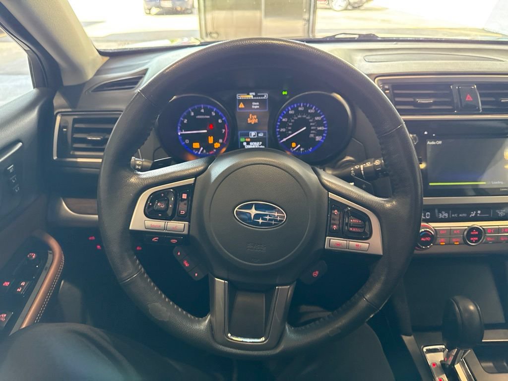 Used 2017 Subaru Outback 3.6R Touring AWD/4WD image 31