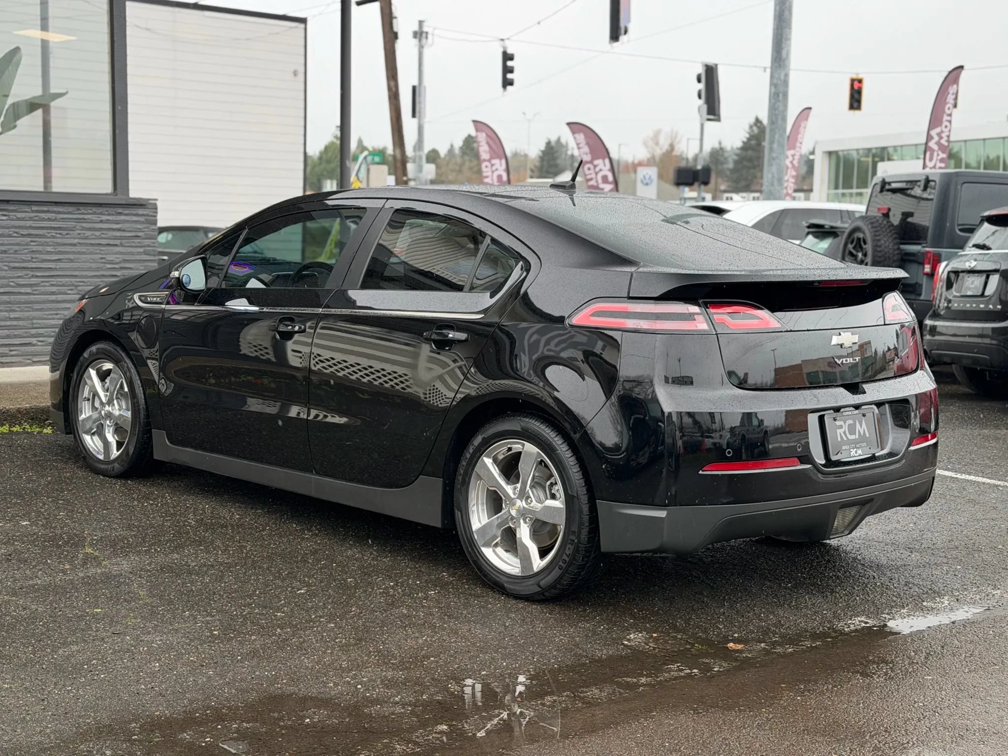 Used 2014 Chevrolet Volt Premium w/ Premium Trim Package FWD image 7