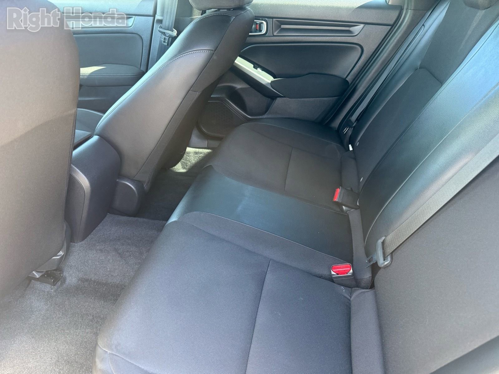 Used 2025 Honda Civic Sport image 27