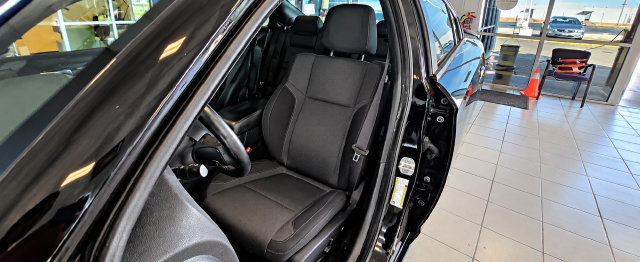 Used 2022 Dodge Charger SXT w/ Blacktop Package RWD image 11