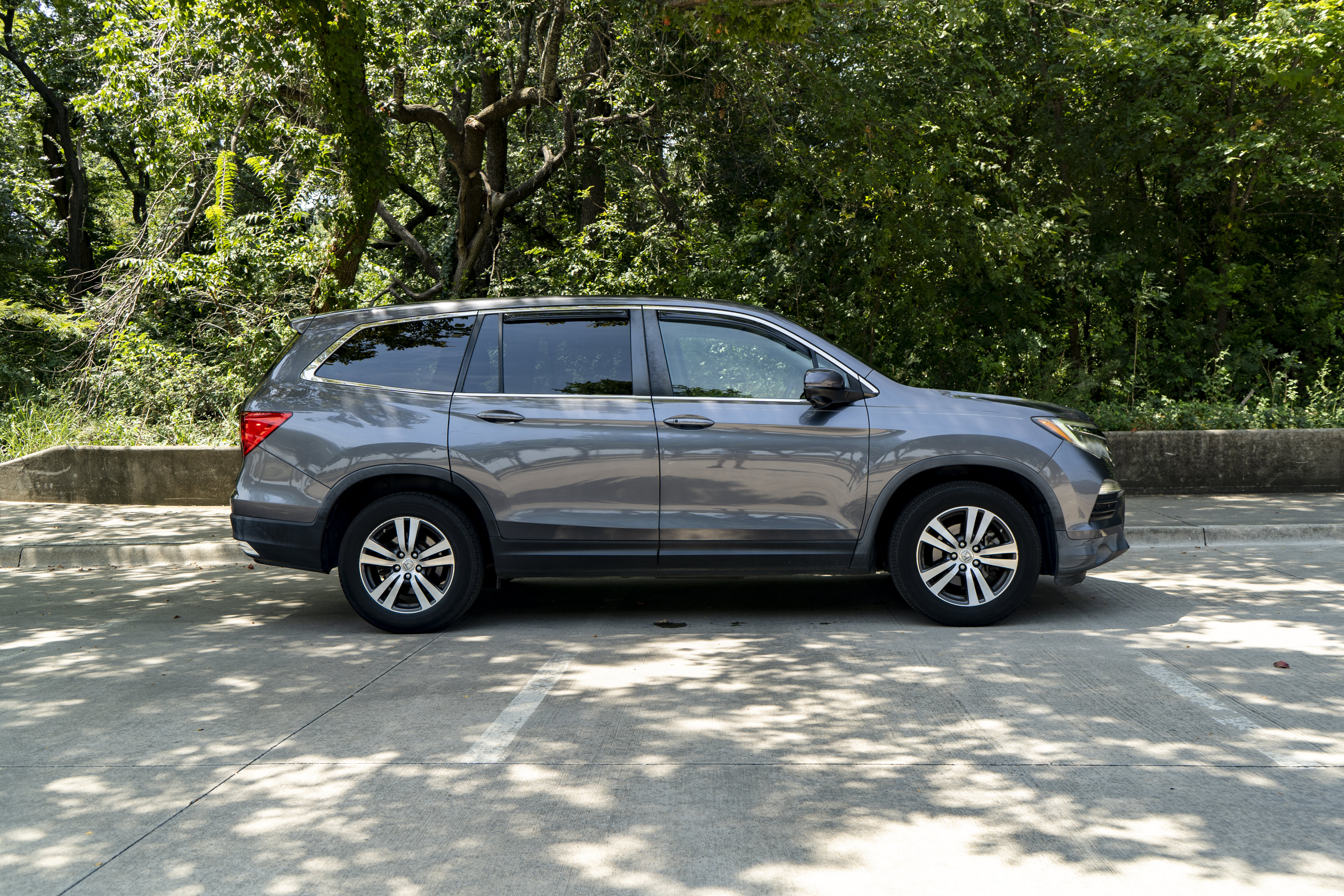 Used 2017 Honda Pilot EX-L image 7