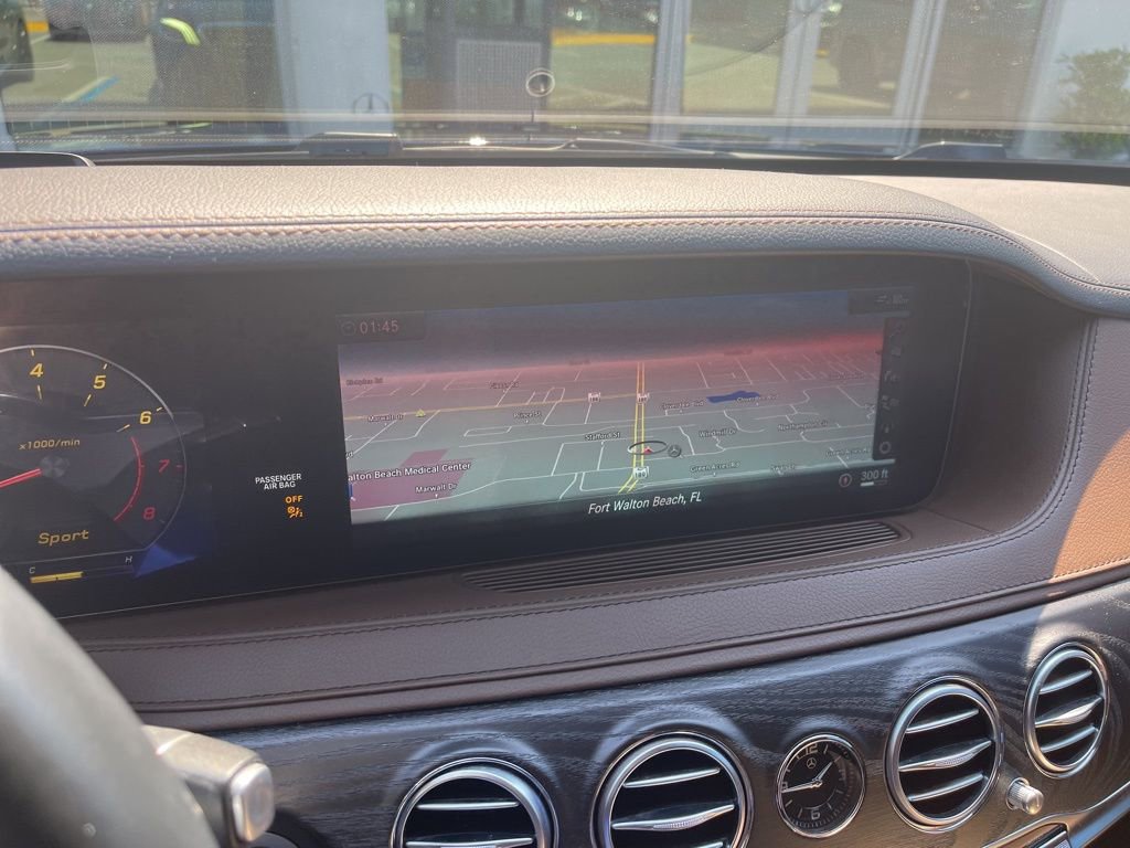 Used 2019 Mercedes-Benz S 560 4MATIC Sedan image 16