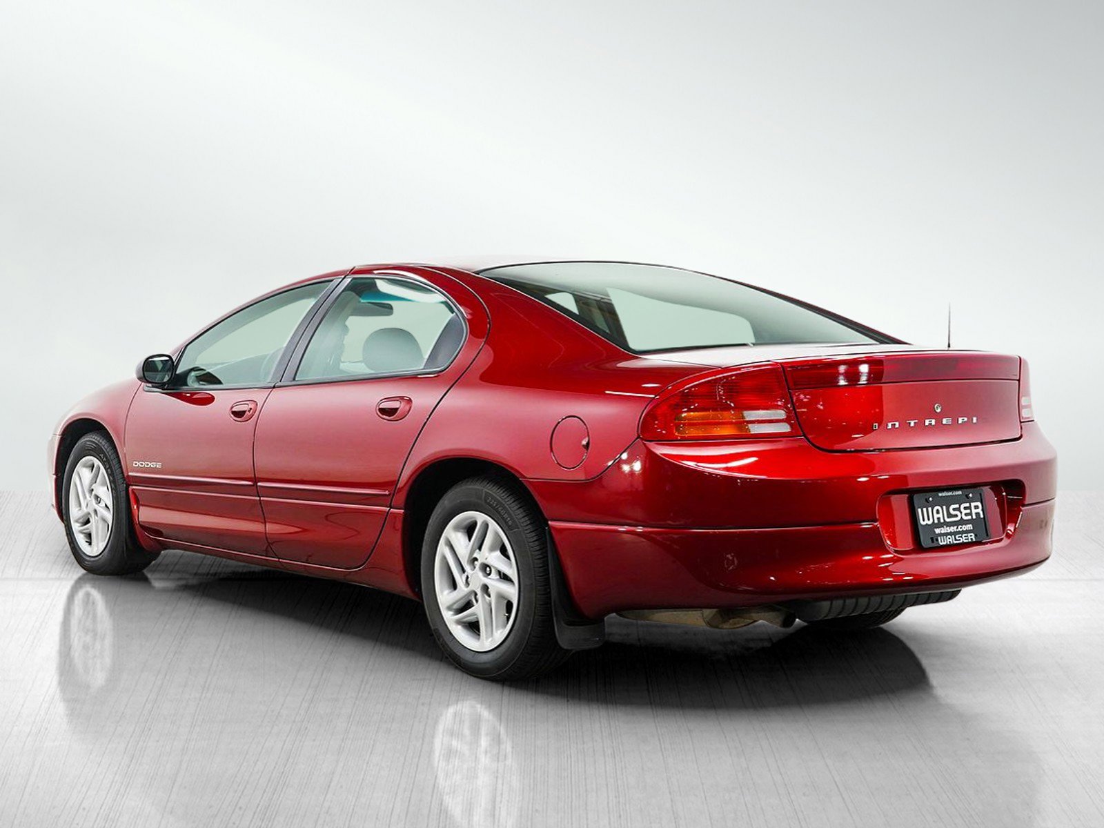 Used 2000 Dodge Intrepid FWD image 3