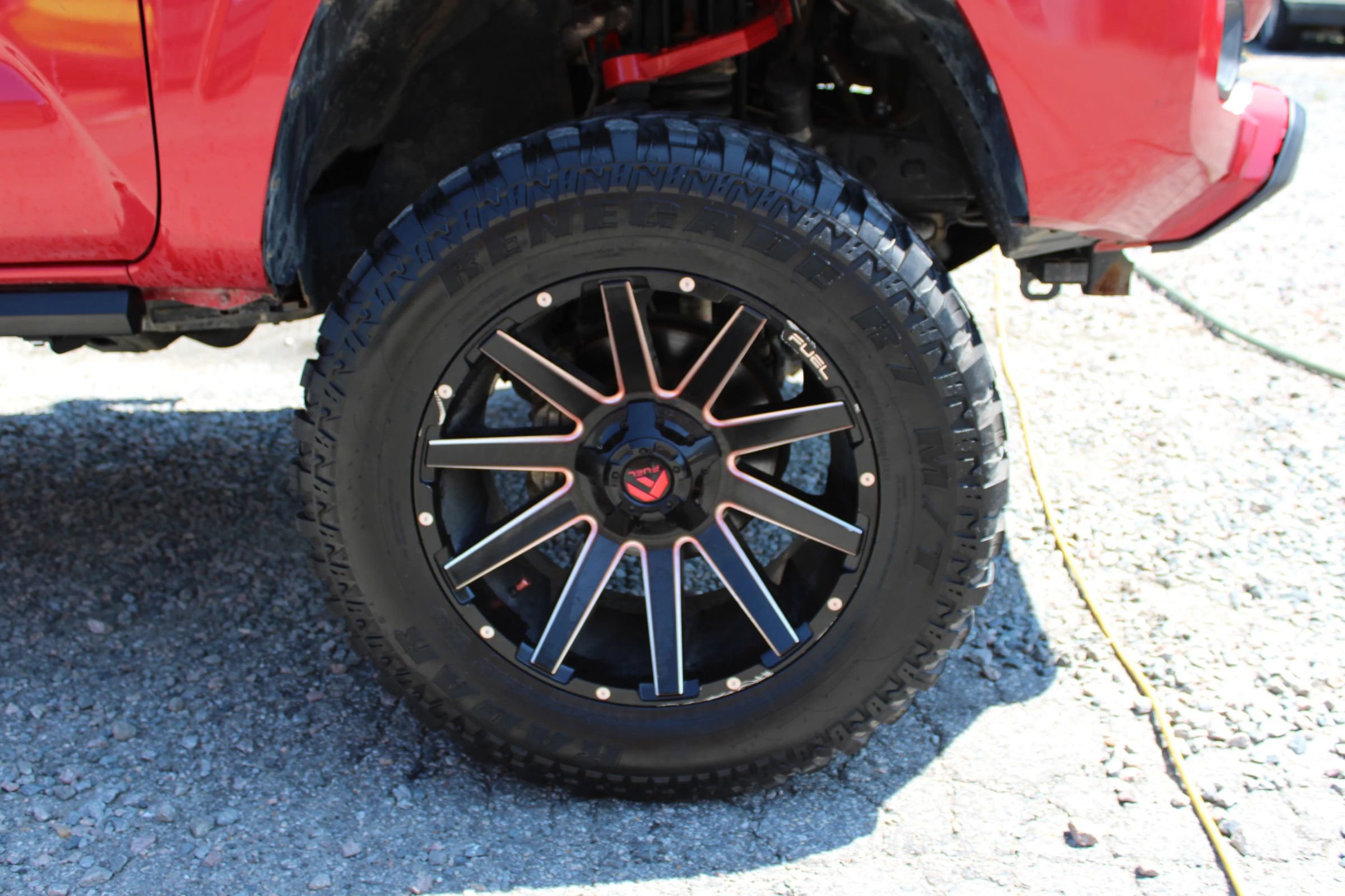 Used 2019 Toyota Tacoma SR image 24