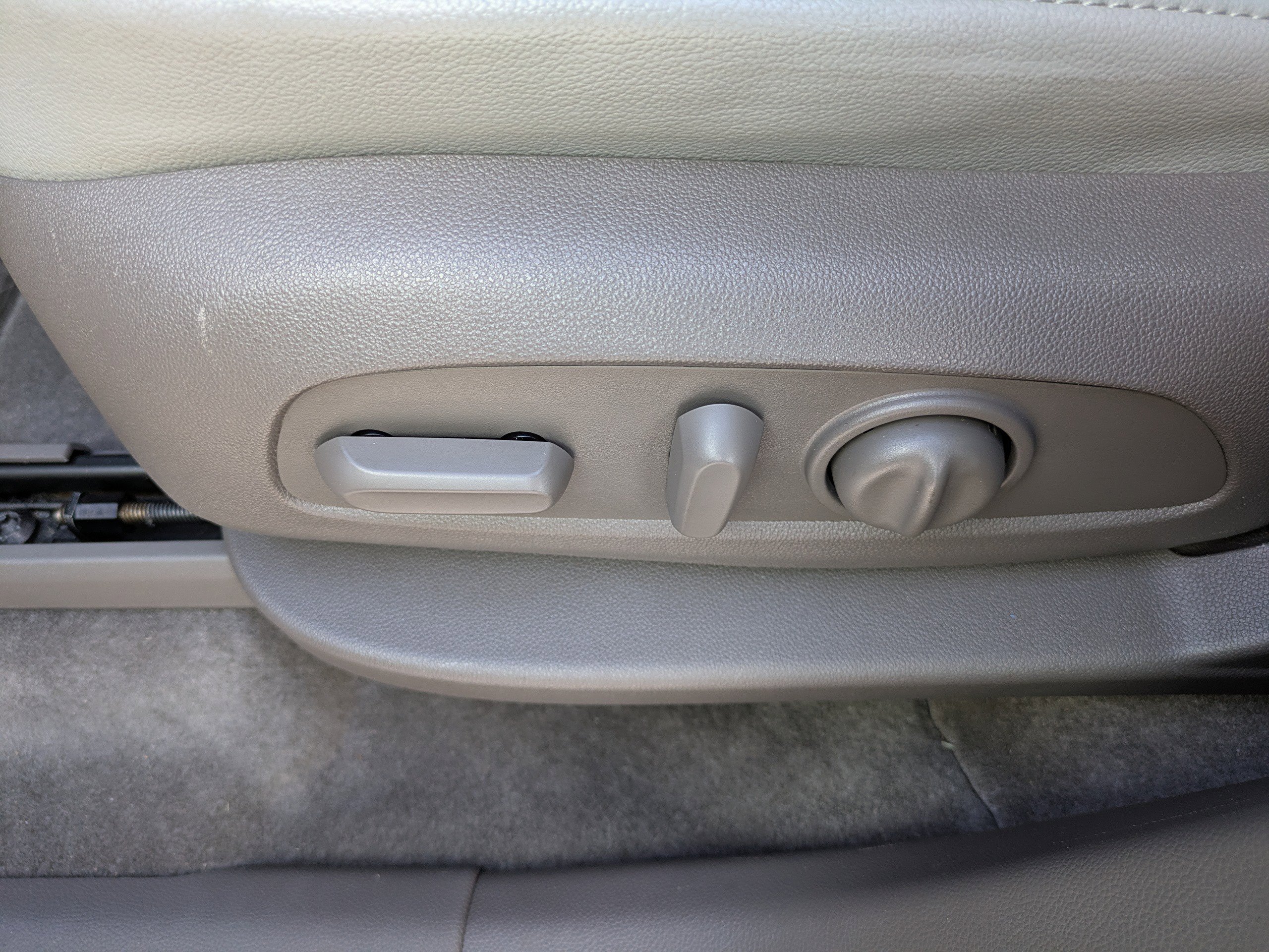 Used 2018 Chevrolet Traverse LT image 20