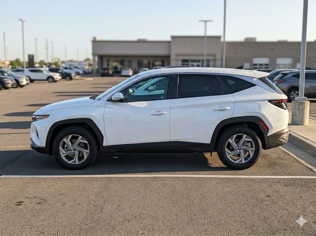 Used 2025 Hyundai Tucson SEL FWD image 6