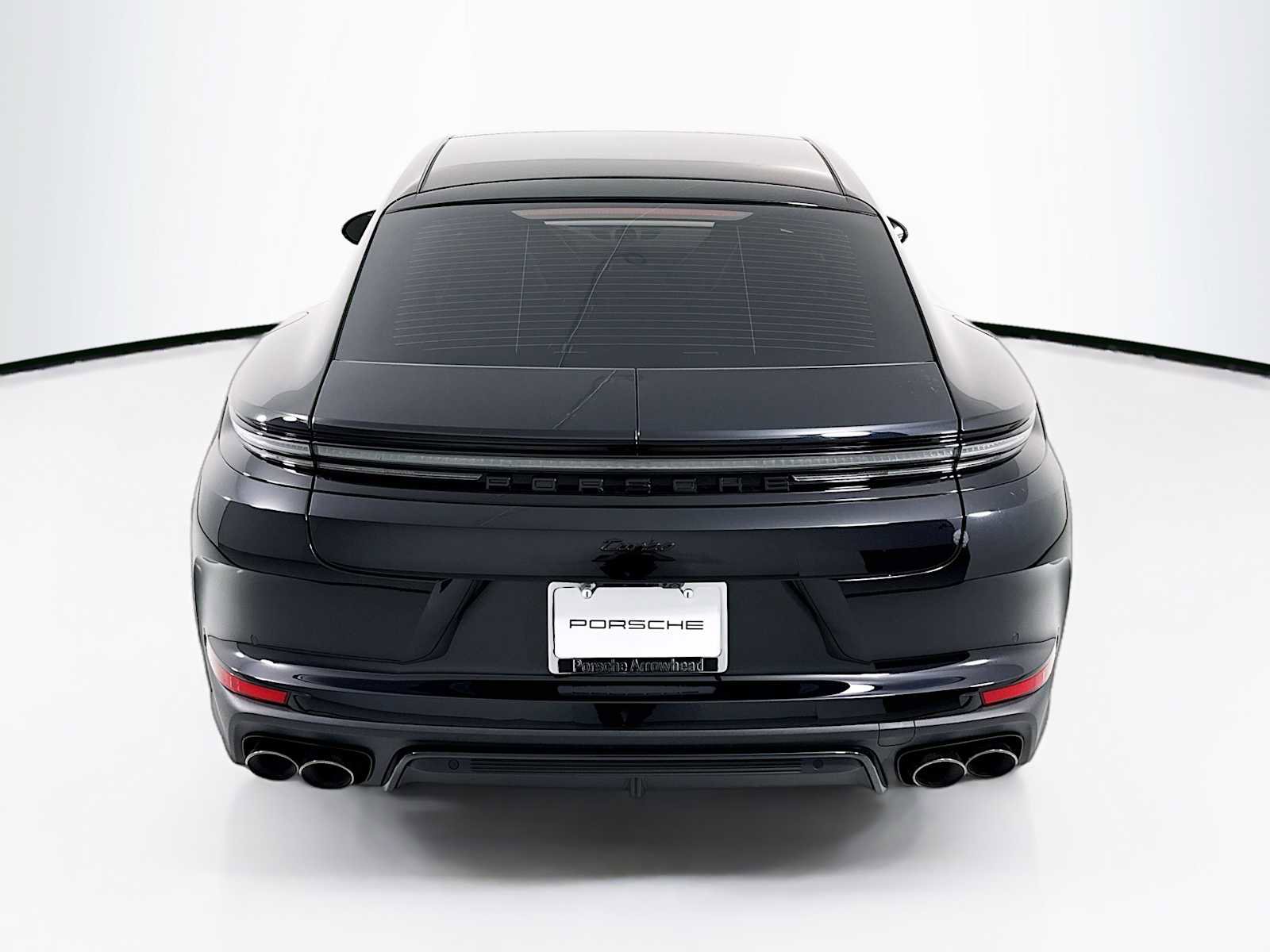 New 2025 Porsche Panamera Turbo image 10