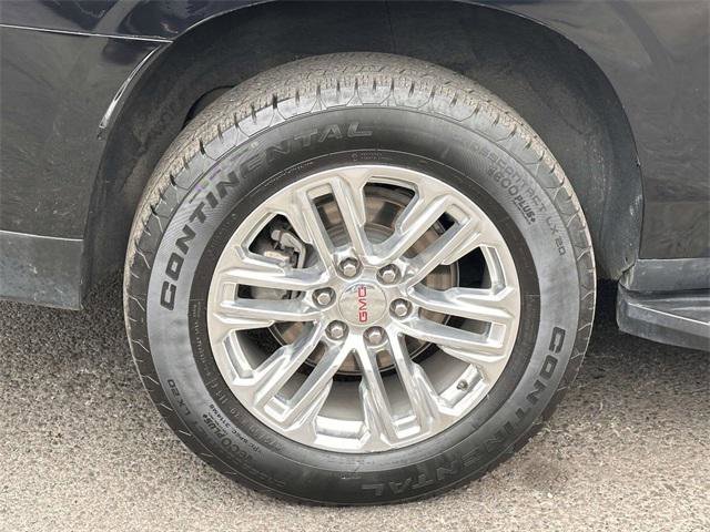Used 2024 GMC Yukon XL SLT image 12