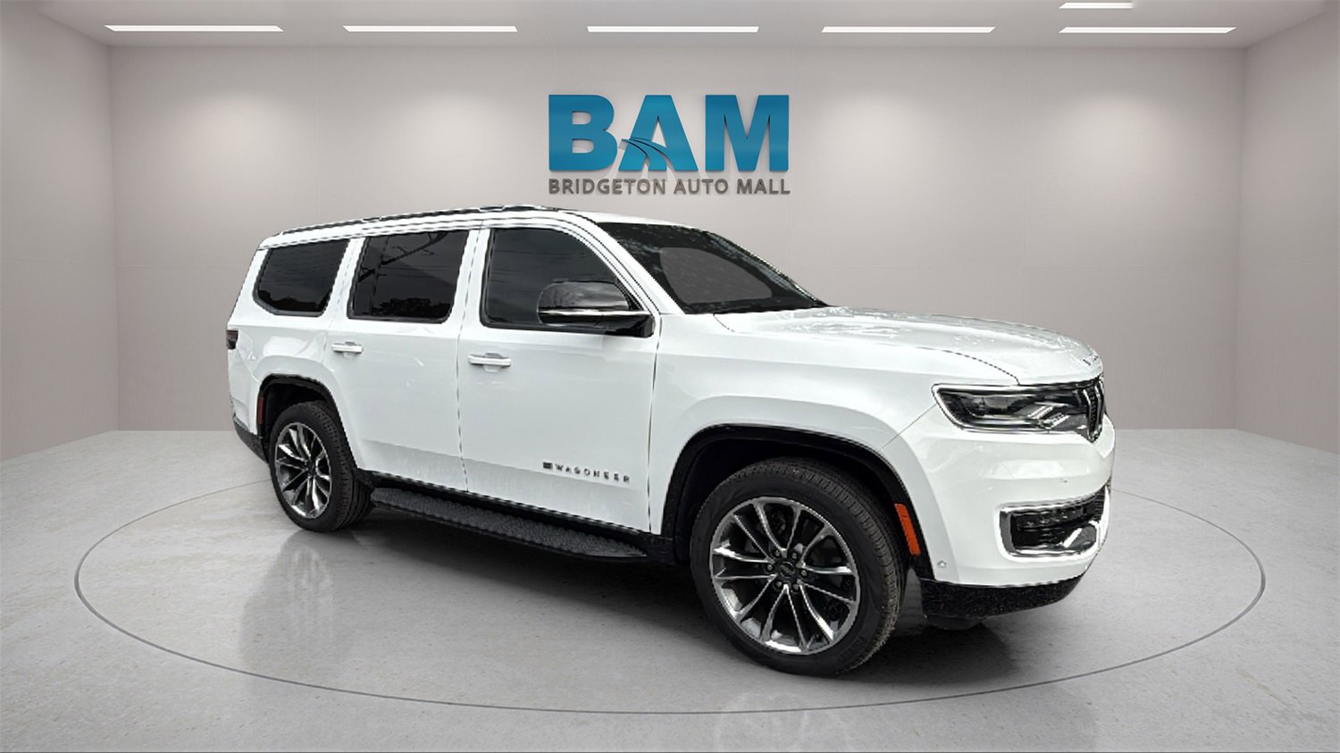 Used 2024 Jeep Wagoneer Series II w/ Premium Group I image 12