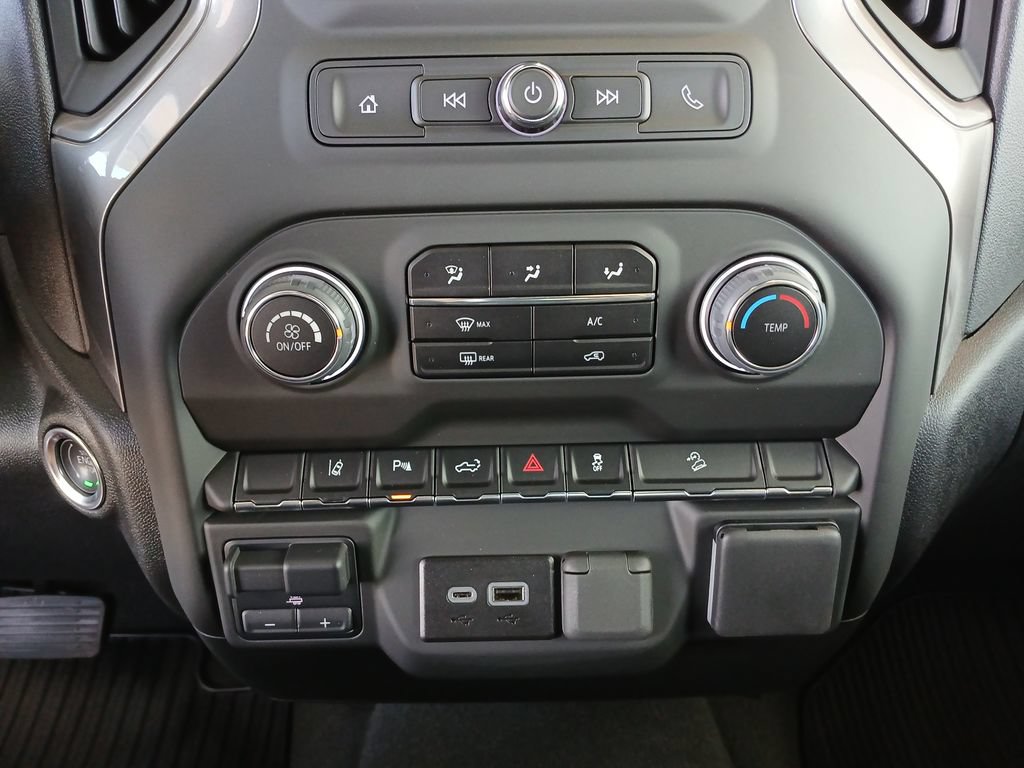 Certified 2025 Chevrolet Silverado 2500 Custom w/ Custom Value Package AWD/4WD image 36