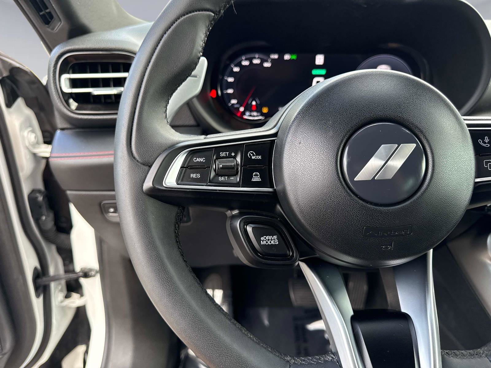 Used 2024 Dodge Hornet R/T image 32