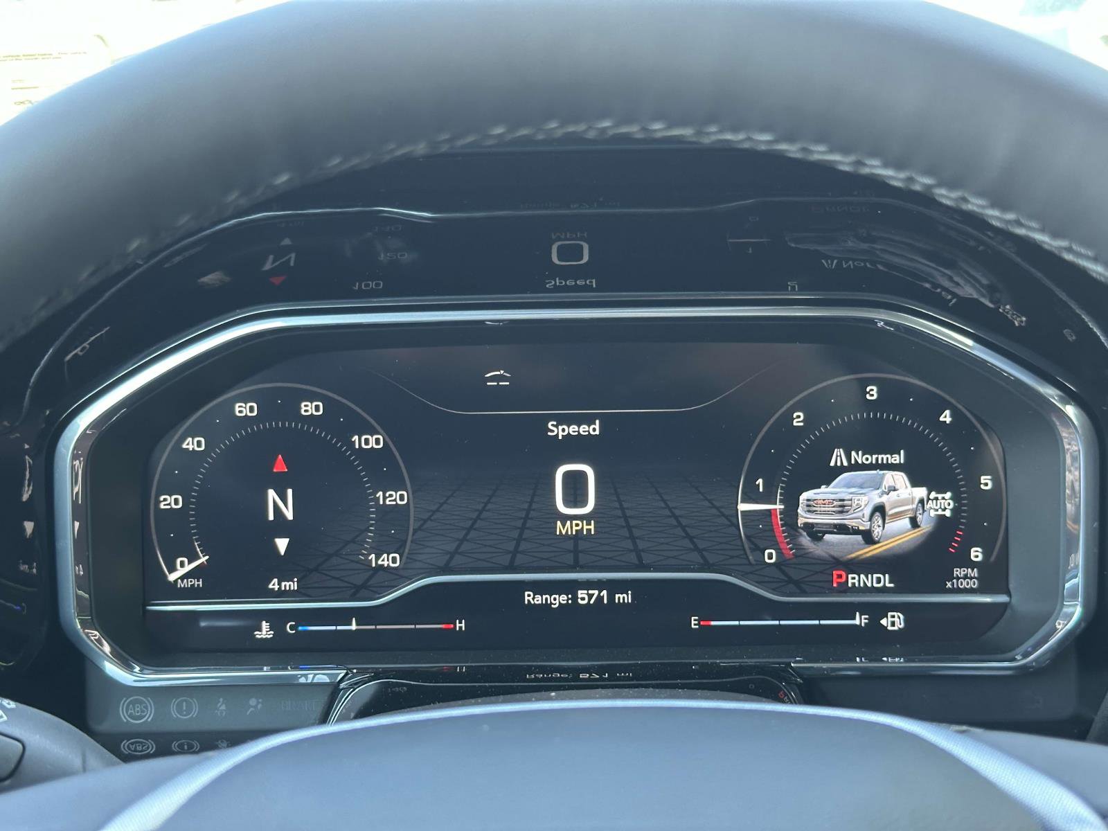 New 2025 GMC Sierra 1500 SLE w/ Preferred Package image 9