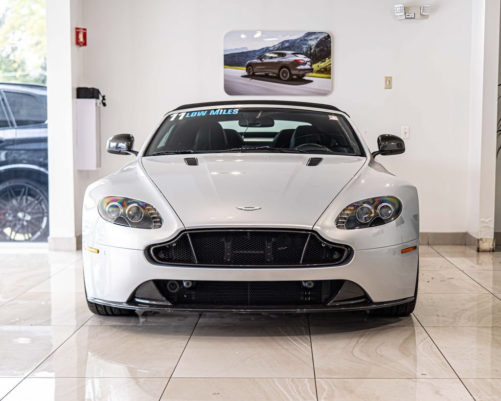 Used 2011 Aston Martin V8 Vantage S RWD image 2