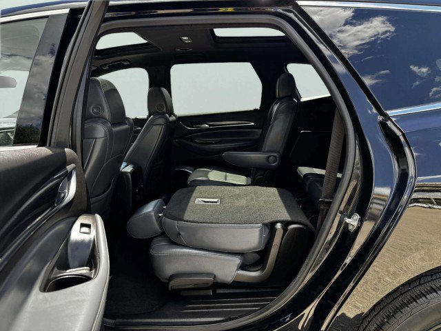 Used 2023 Buick Enclave Essence w/ Experience Buick Package FWD image 36