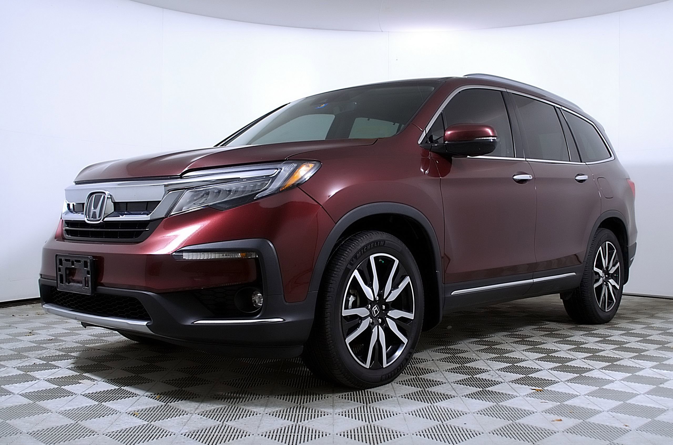 Used 2022 Honda Pilot Touring image 3