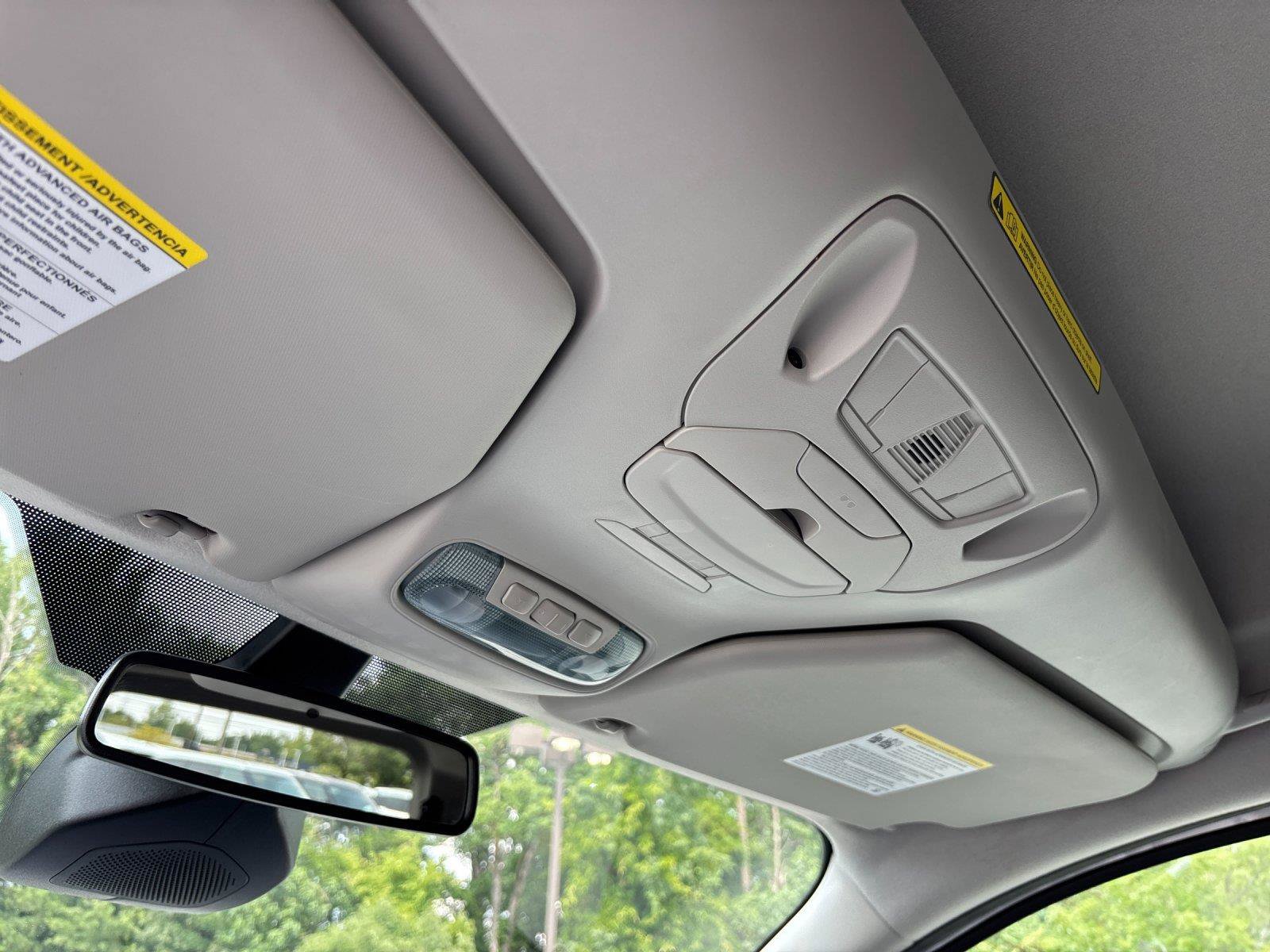 Used 2022 Ford Transit Connect XLT FWD image 29