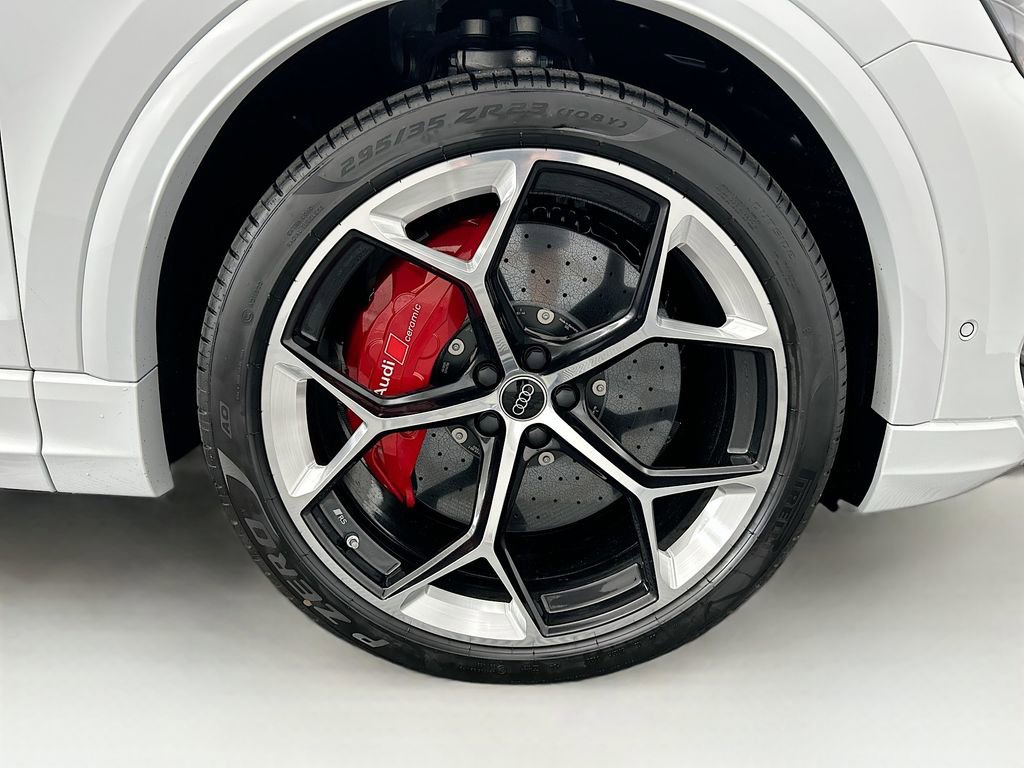 New 2026 Audi RS Q8 performance image 32