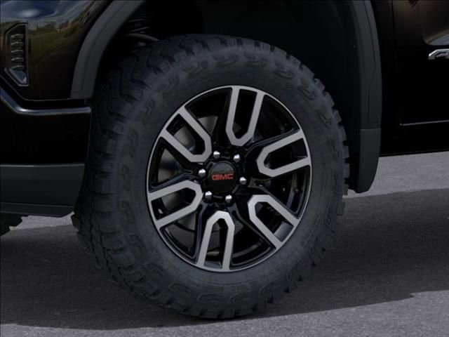 New 2026 GMC Sierra 1500 AT4 w/ Technology Package AWD/4WD image 9