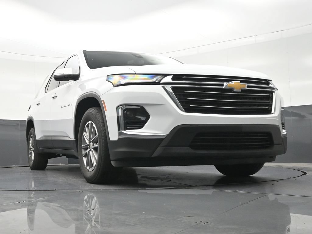 Used 2023 Chevrolet Traverse LT FWD image 30