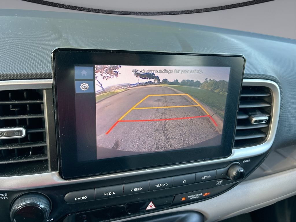 Used 2023 Hyundai Venue SEL FWD image 21