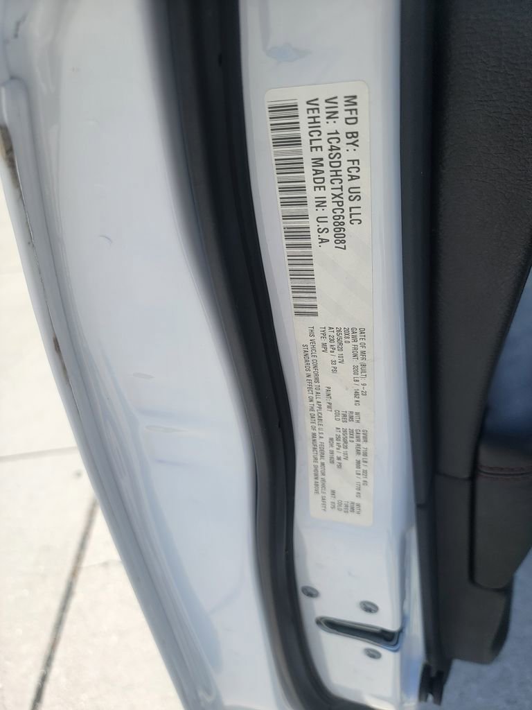 Used 2023 Dodge Durango R/T RWD image 24