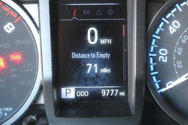 Certified 2021 Toyota Tacoma TRD Off-Road AWD/4WD image 34