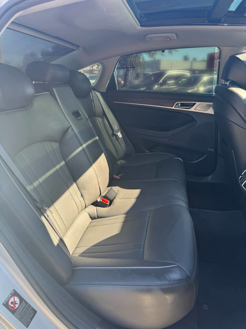 Used 2018 Genesis G80 3.8 w/ Option Group 03 image 23