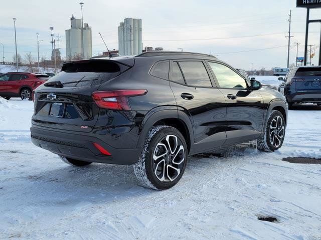 New 2026 Chevrolet Trax RS w/ Driver Confidence Package image 2