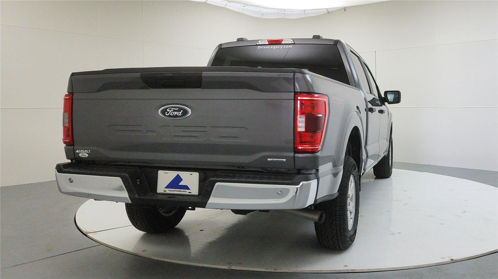 Used 2023 Ford F150 XLT image 7