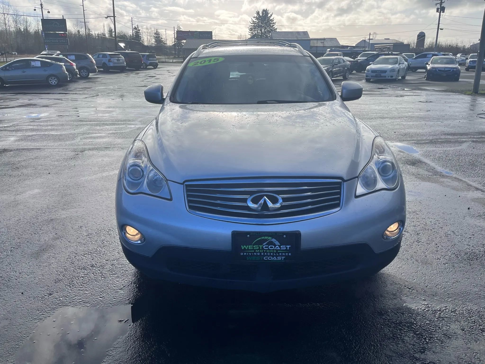 Used 2015 INFINITI QX50 AWD image 2