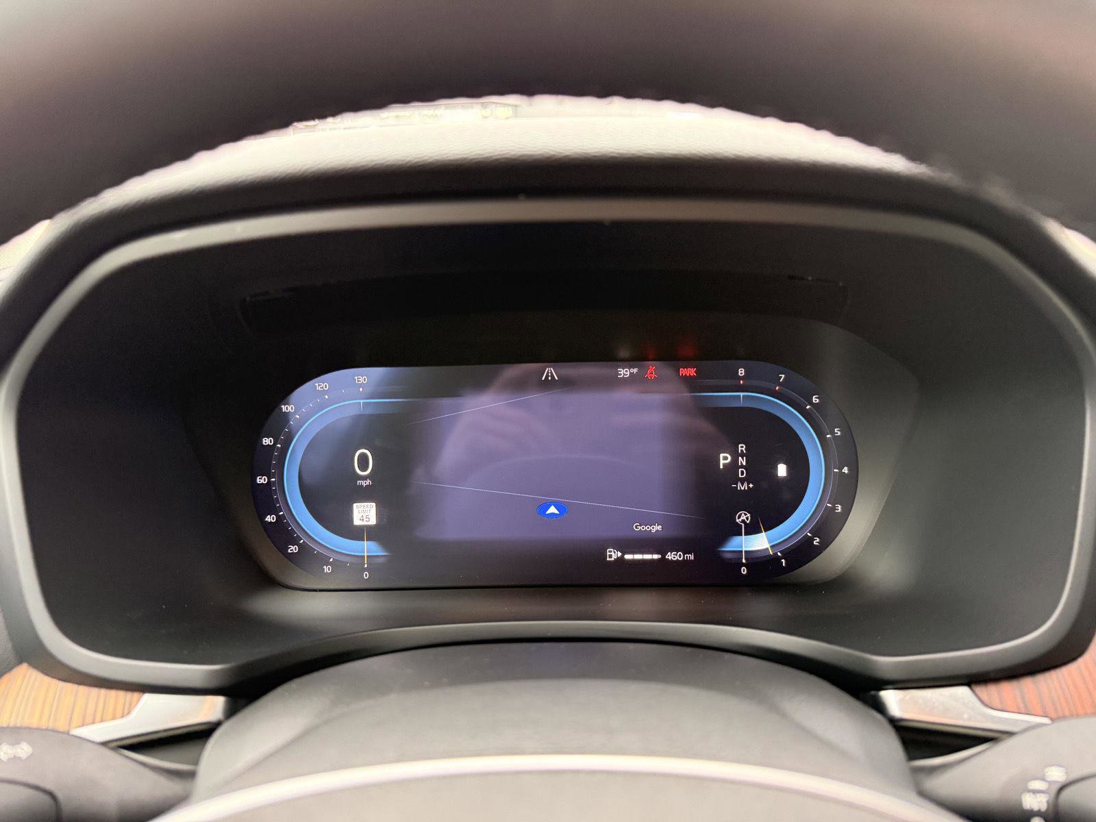 Used 2025 Volvo V60 B5 Cross Country Plus image 18