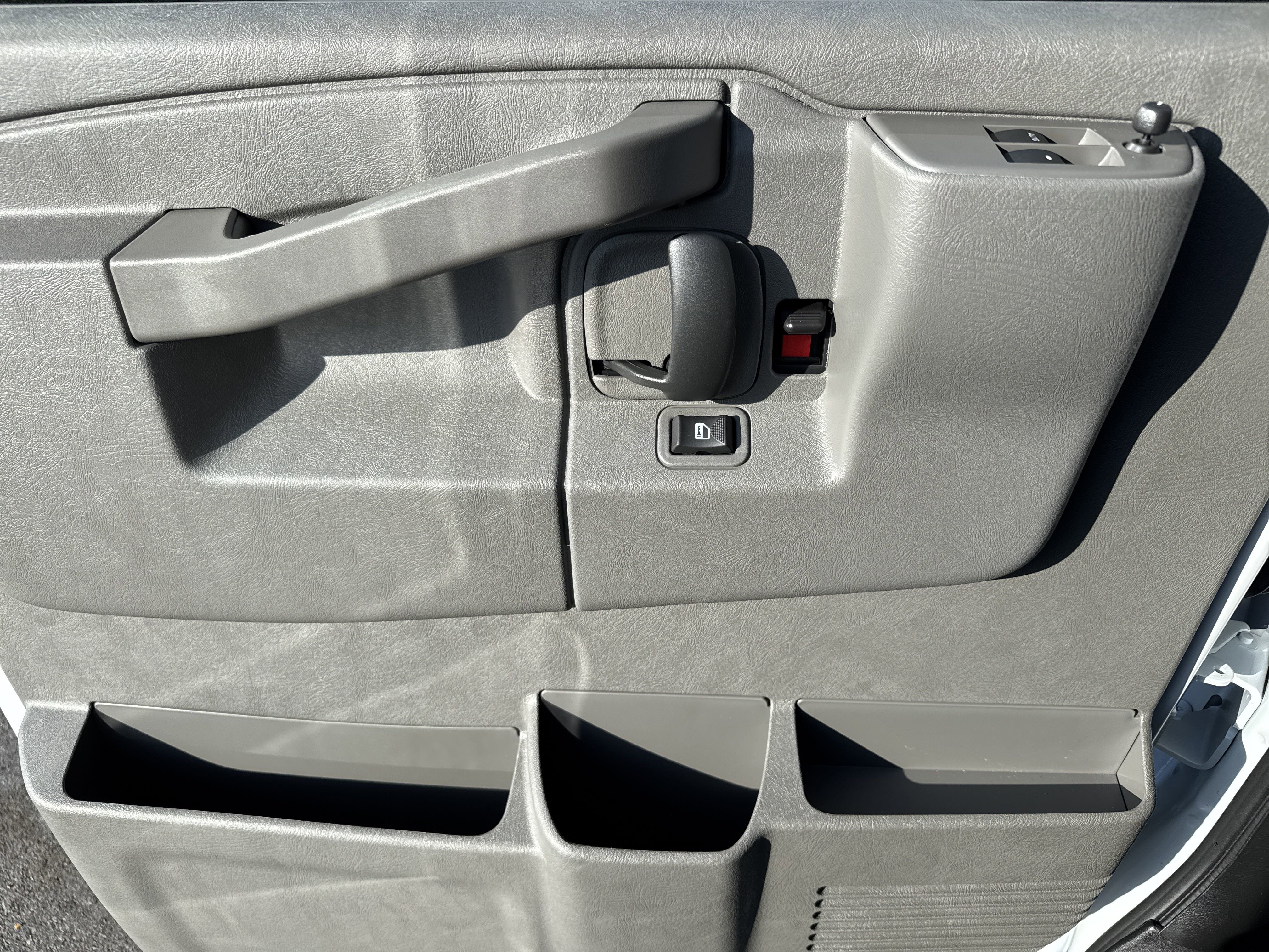 New 2025 GMC Savana 2500 w/ Driver Convenience Package image 14