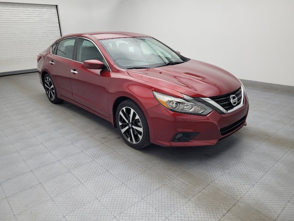 Used 2018 Nissan Altima 2.5 SR FWD image 13