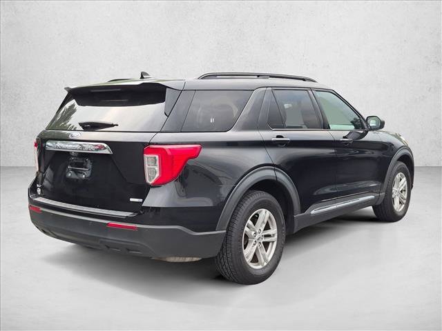 Used 2020 Ford Explorer XLT w/ Comfort Package AWD/4WD image 5