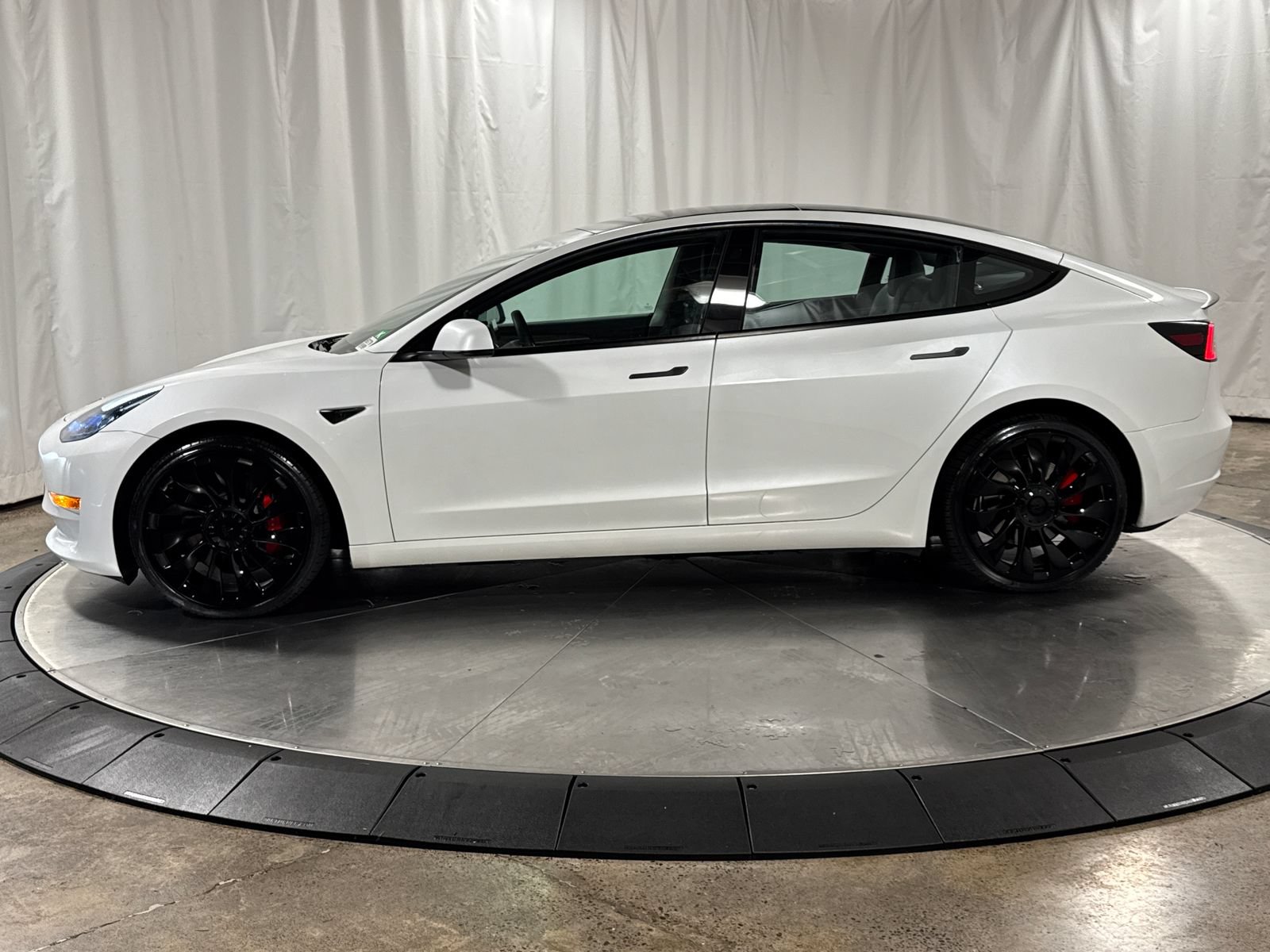 Used 2023 Tesla Model 3 Performance AWD/4WD image 8