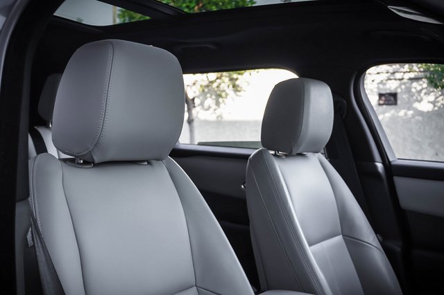 Used 2024 Land Rover Range Rover Velar Dynamic SE image 25