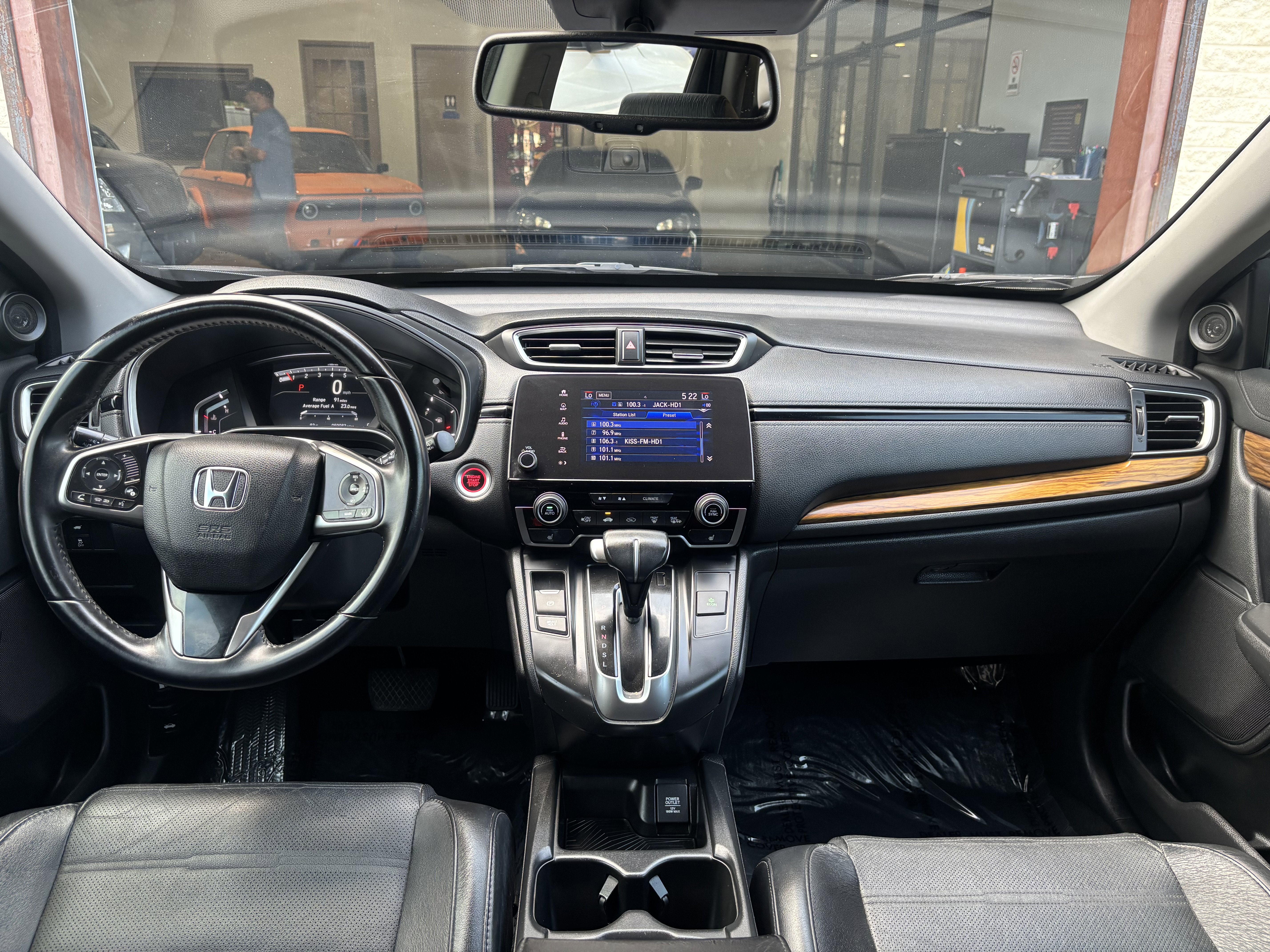 Used 2018 Honda CR-V Touring image 19