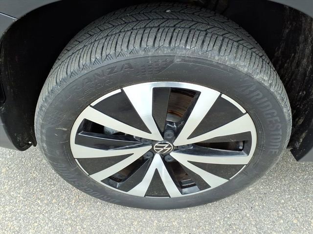 Used 2022 Volkswagen Taos SE image 6