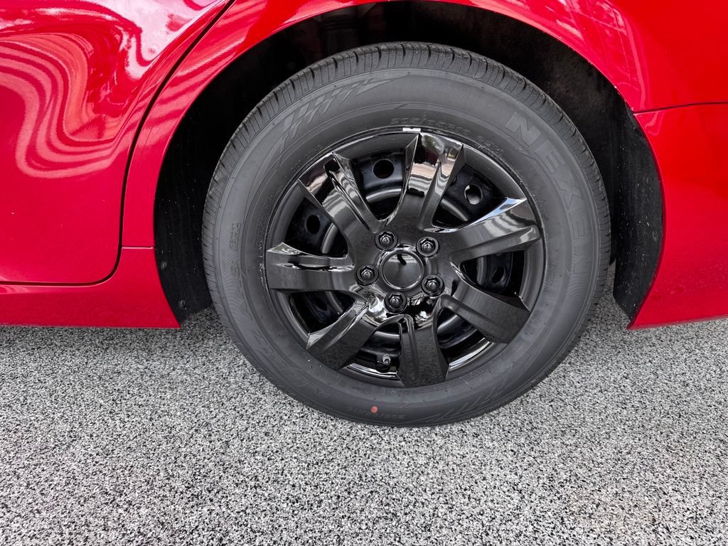 Used 2023 Toyota Camry LE w/ Audio Upgrade Package FWD image 13