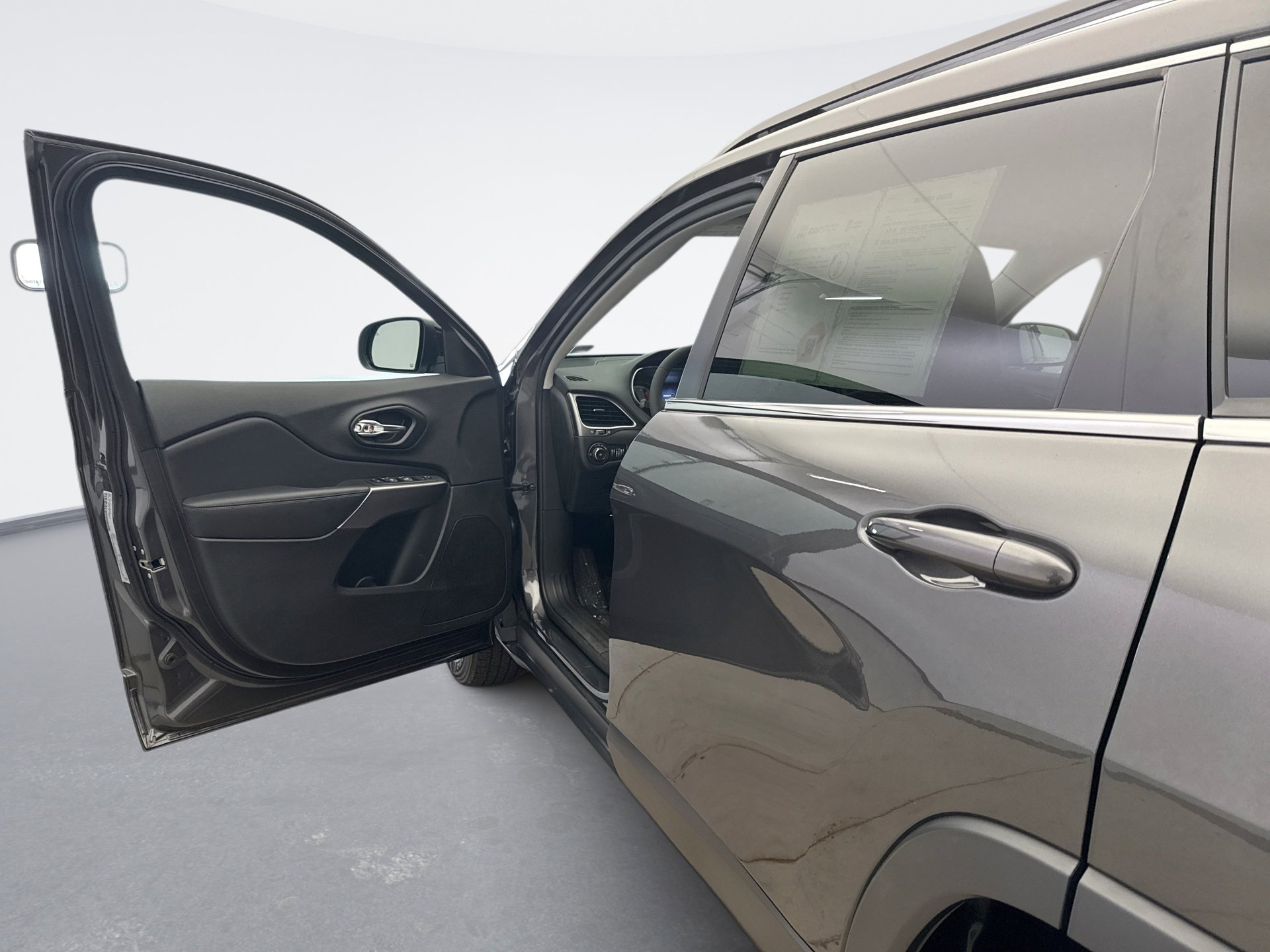 Used 2022 Jeep Cherokee Latitude Lux image 9